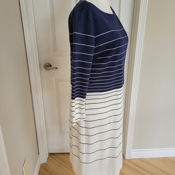 [M] Brooks Brothers Dress Blue and Cream - Picture 6 of 16